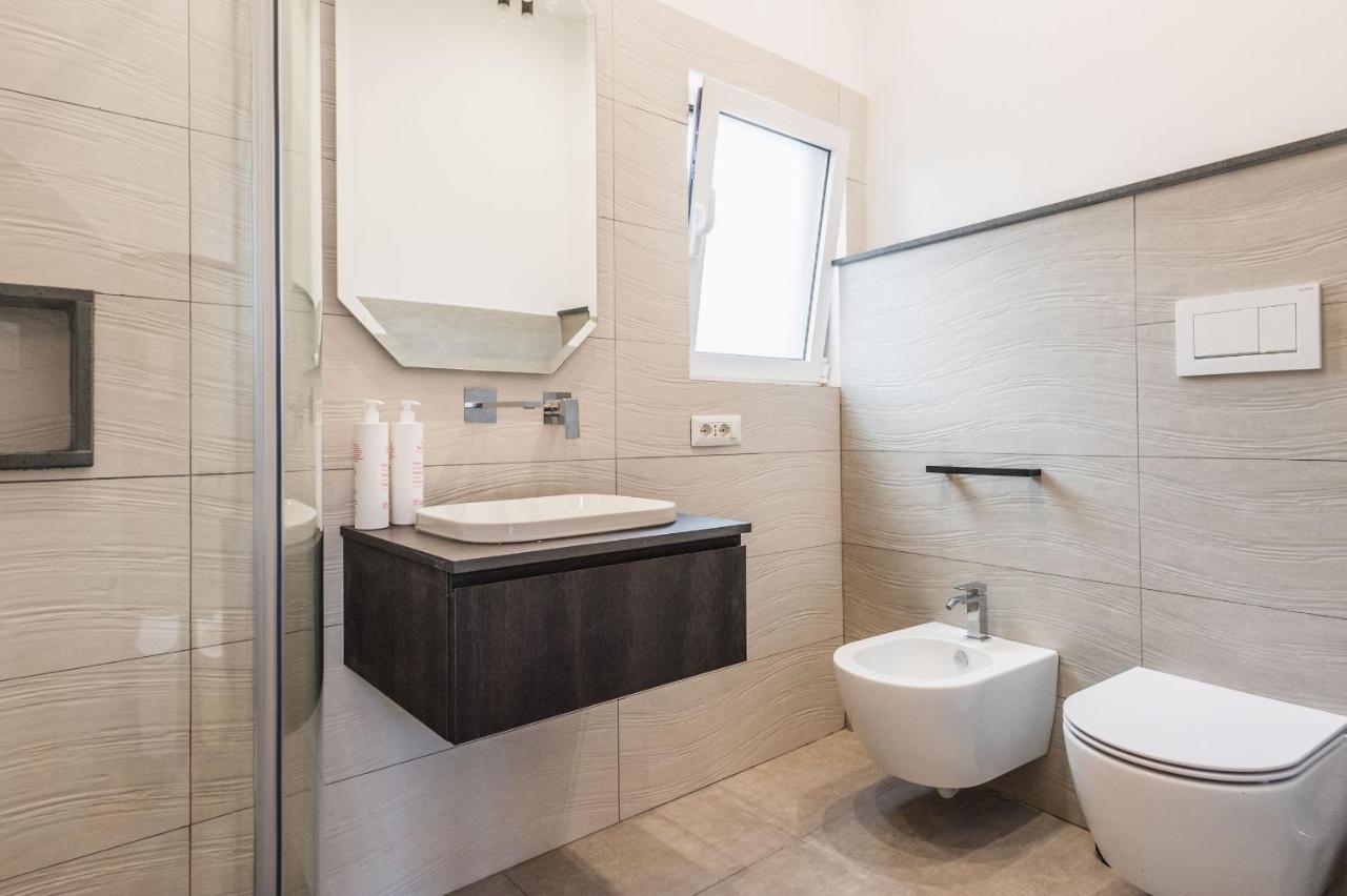 Etnea Modern Apartment By Wonderful Italy Catania Kültér fotó